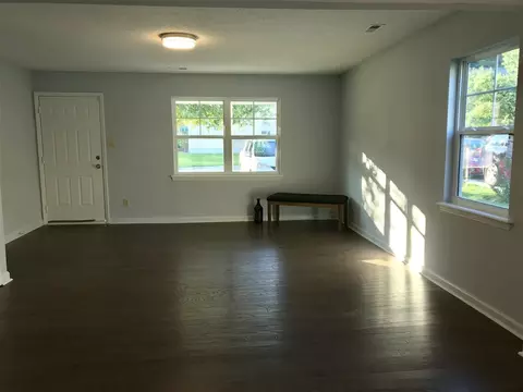 9 Lucas Dr, Durham, NC 27713 photo 5