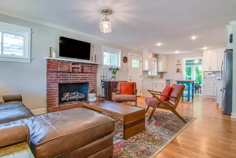 127 Chestnut St, Durham, NC 27707 photo 3
