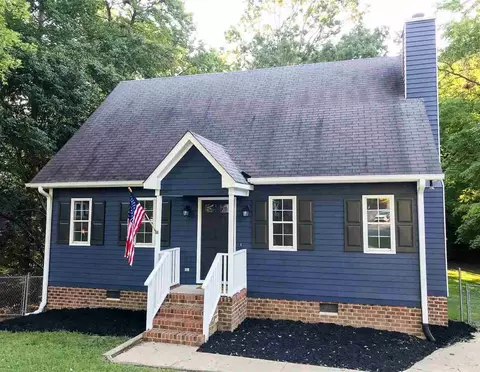 5 Aucuba Ct, Durham, NC 27704 photo 2