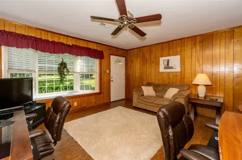 1221 Ben Bow Dr, Durham, NC 27704 photo 9