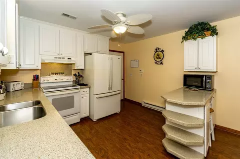 1221 Ben Bow Dr, Durham, NC 27704 photo 3