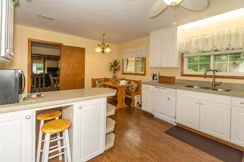 1221 Ben Bow Dr, Durham, NC 27704 photo 4