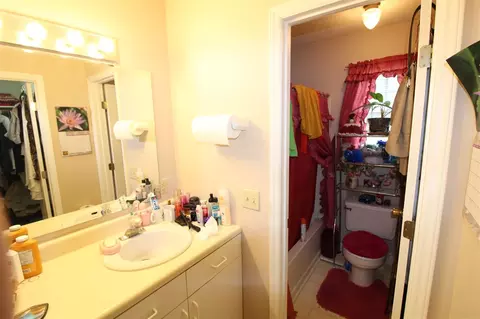 104 E Corporation St, Durham, NC 27701 photo 18