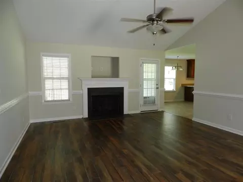 11 Hickory Nut Dr, Smithfield, NC 27577 photo 2
