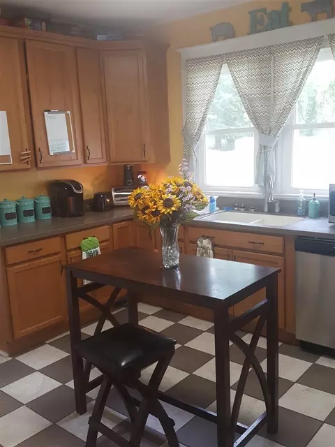 106 E D St, Erwin, NC 28339 photo 21