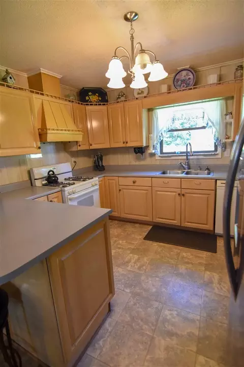 4703 Bragg Rd, Durham, NC 27704 photo 7