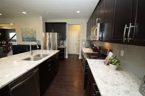 1833 Bodwin Ln, Apex, NC 27502 photo 8