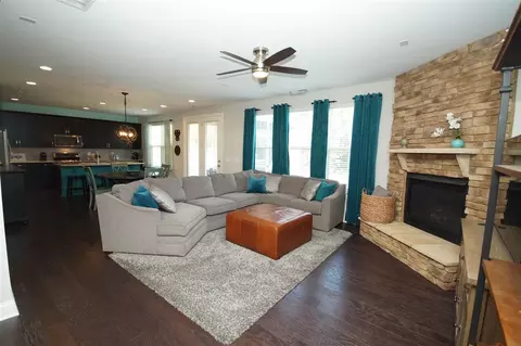 1833 Bodwin Ln, Apex, NC 27502 photo 4