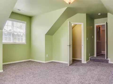 4 Moortown Ct, Durham, NC 27713 photo 2