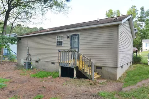 4 Knob Ct, Durham, NC 27703 photo 3