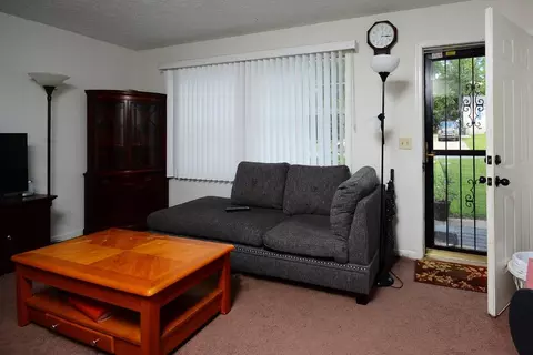 4 Knob Ct, Durham, NC 27703 photo 5