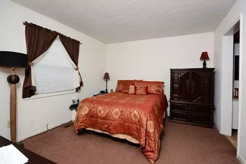 4 Knob Ct, Durham, NC 27703 photo 6