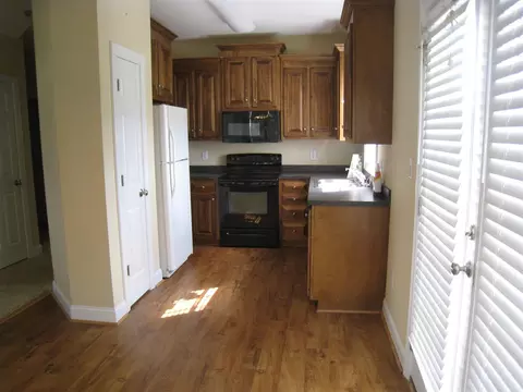 108 Jj Dr, Benson, NC 27504 photo 6