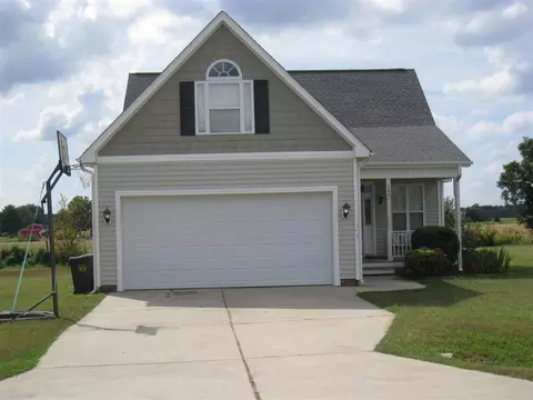108 Jj Dr, Benson, NC 27504 photo 3