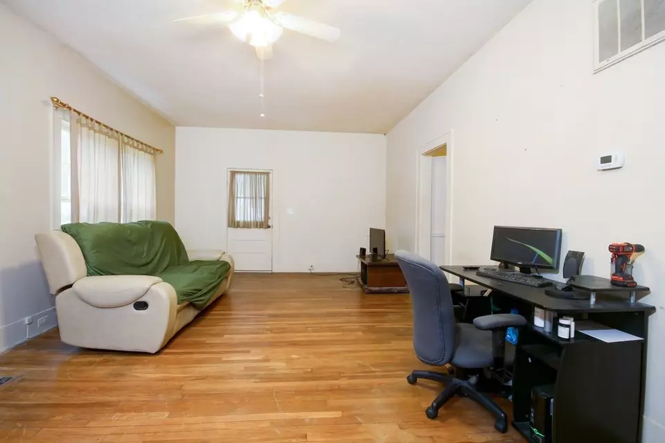  403 E Bailey Ave, Kenly, NC 27542 photo 5