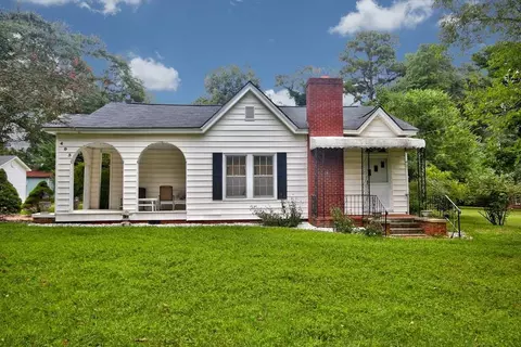 403 E Bailey Ave, Kenly, NC 27542