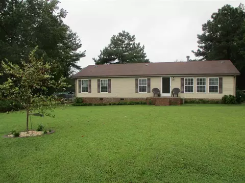 177 E Beverly Ln, Henderson, NC 27537 photo 2