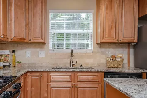 2906 Thoreau Dr, Durham, NC 27703 photo 10