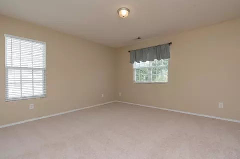 2906 Thoreau Dr, Durham, NC 27703 photo 18