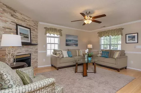 2906 Thoreau Dr, Durham, NC 27703 photo 5