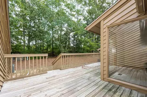 8 Creekview Ln, Durham, NC 27705 photo 20
