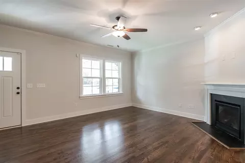 1114 Liberty St, Durham, NC 27703 photo 5