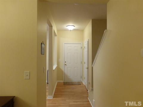 154 Forthview Way, Apex, NC 27502 photo 2