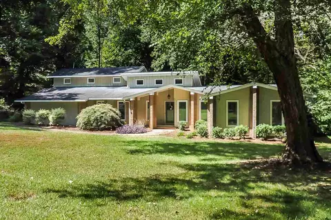 2901 Sandia Dr, Raleigh, NC 27607 photo 1
