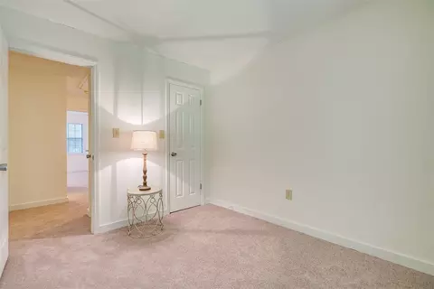 40 Willow Bridge Dr, Durham, NC 27707 photo 17