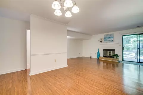 40 Willow Bridge Dr, Durham, NC 27707 photo 6
