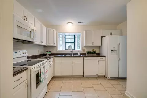 40 Willow Bridge Dr, Durham, NC 27707 photo 5