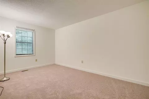 40 Willow Bridge Dr, Durham, NC 27707 photo 18