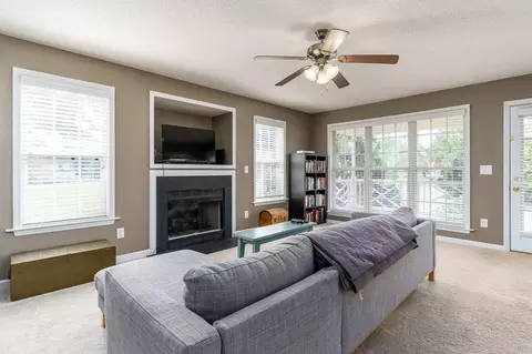 855 Sunrise Dr, Garner, NC 27529 photo 5
