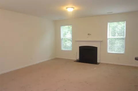 21 White Spruce Ct, Durham, NC 27703 photo 3