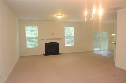 21 White Spruce Ct, Durham, NC 27703 photo 2