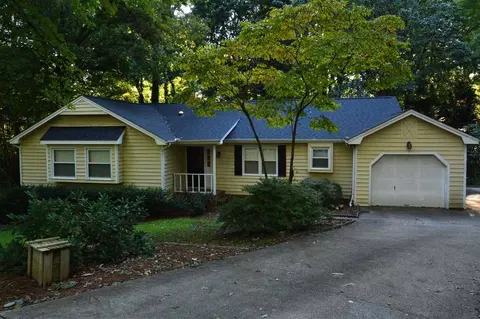 320 Danforth Ct, Raleigh, NC 27615 photo 1