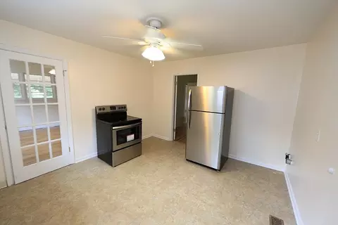 1634 Greenbriar Rd, Durham, NC 27701 photo 5