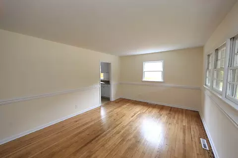 1634 Greenbriar Rd, Durham, NC 27701 photo 3