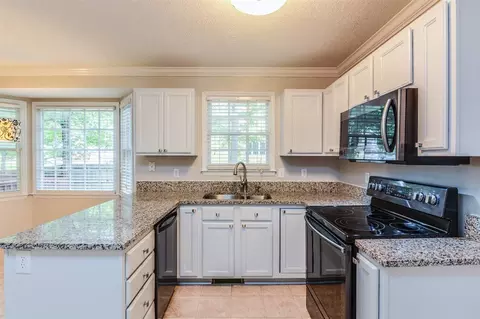 5401 Stardust Dr, Durham, NC 27712 photo 4
