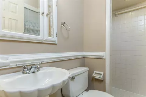 139 Jefferson Dr, Durham, NC 27712 photo 12