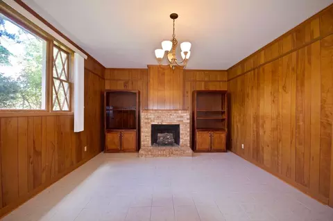 105 S Roderick Dr, Smithfield, NC 27577 photo 9