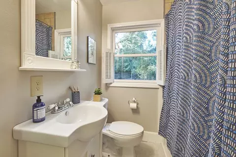 418 W Markham Ave, Durham, NC 27701 photo 18