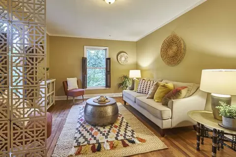 418 W Markham Ave, Durham, NC 27701 photo 4