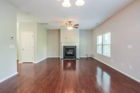 3 Mint Hill Ct, Durham, NC 27703 photo 4