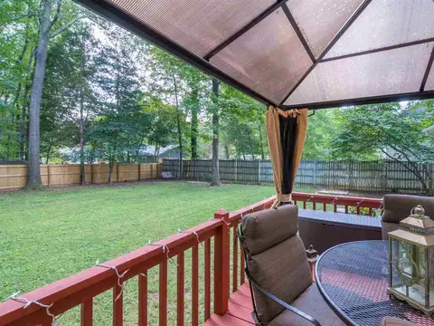 605 Valley Dr, Durham, NC 27704 photo 17