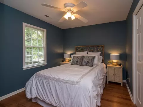 605 Valley Dr, Durham, NC 27704 photo 13
