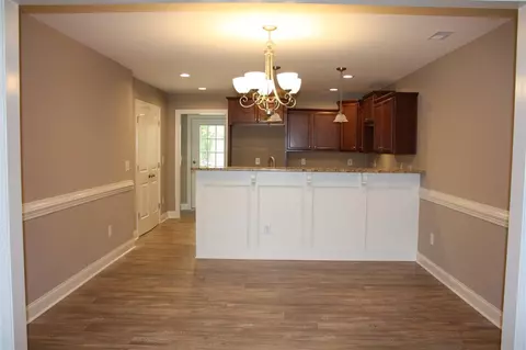 206 E Holmes St, Benson, NC 27504 photo 7