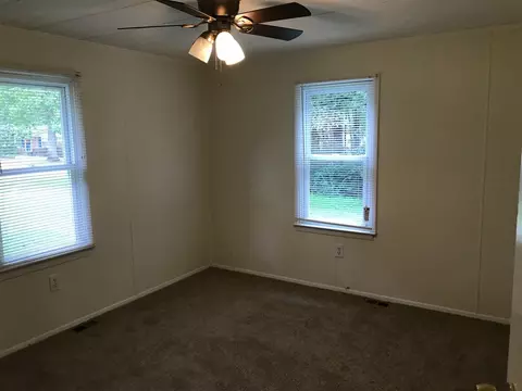 104 Hemlock Dr, Durham, NC 27705 photo 9