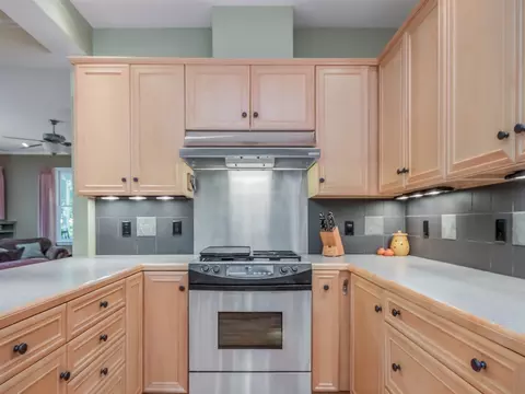 6912 Calais Dr, Durham, NC 27712 photo 7