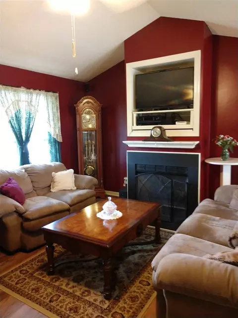 51 Starline Rd, Selma, NC 27576 photo 3